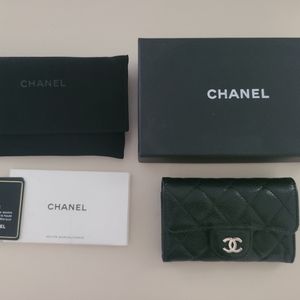 COPY - Chanel card holder